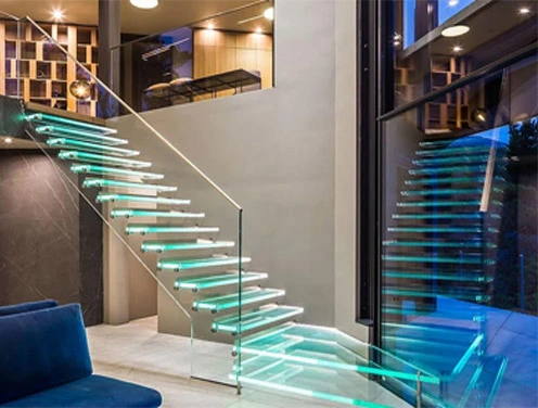 شیشه سکوریت ۱۰ میل کفپوشها و پلهها