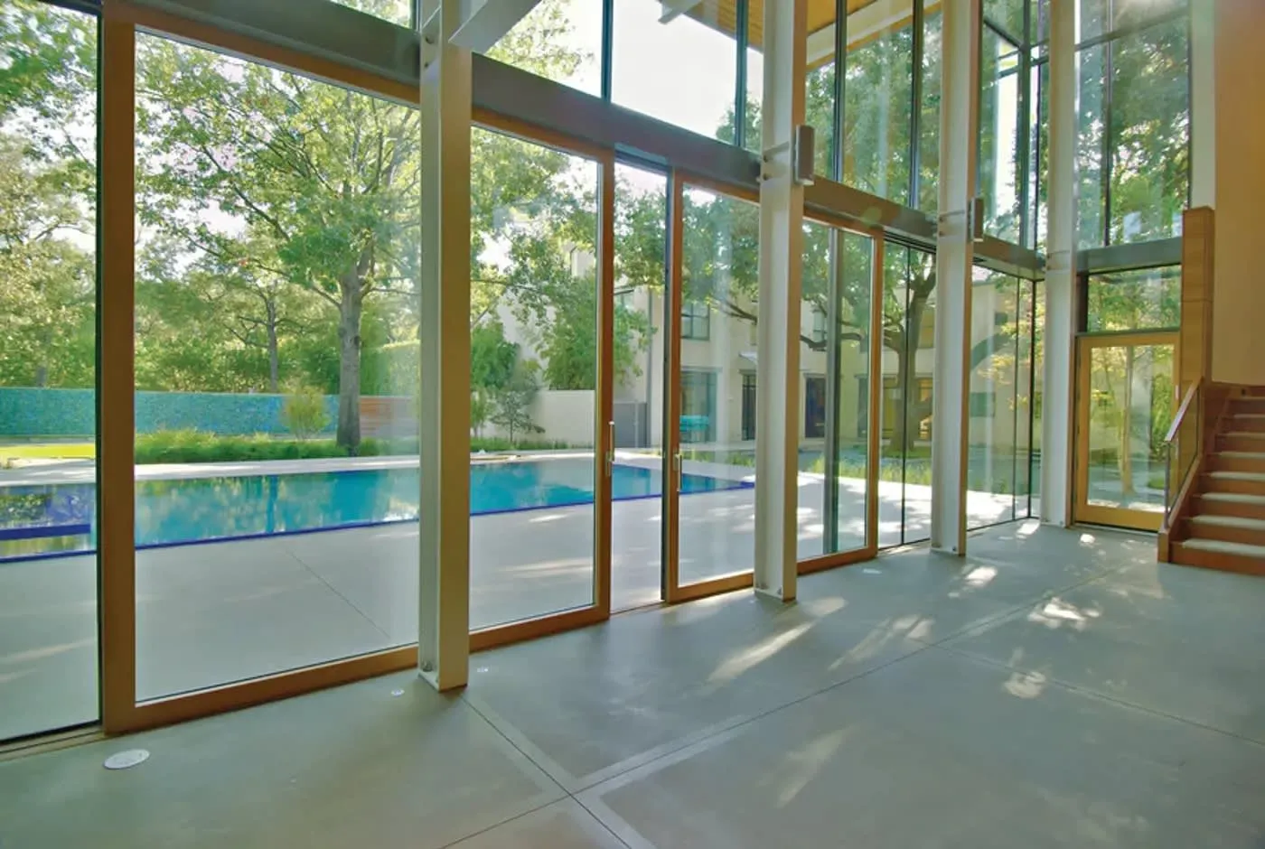 شیشه سکوریت درب و پنجره