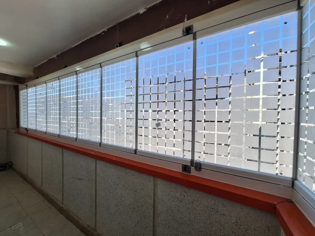 folding-glass-balcony2